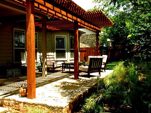 casa madeira pergolado pergola em madeira na varanda de casa