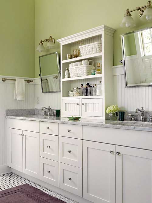 banheiro casal verde branco imagem de banheiro simples decorado com parede verde