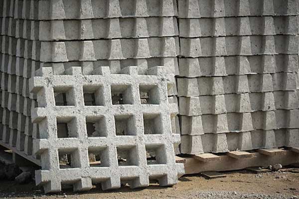 feito de cimento O que é concregrama?