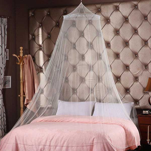 transparente Dossel branco de renda para cama de casal.