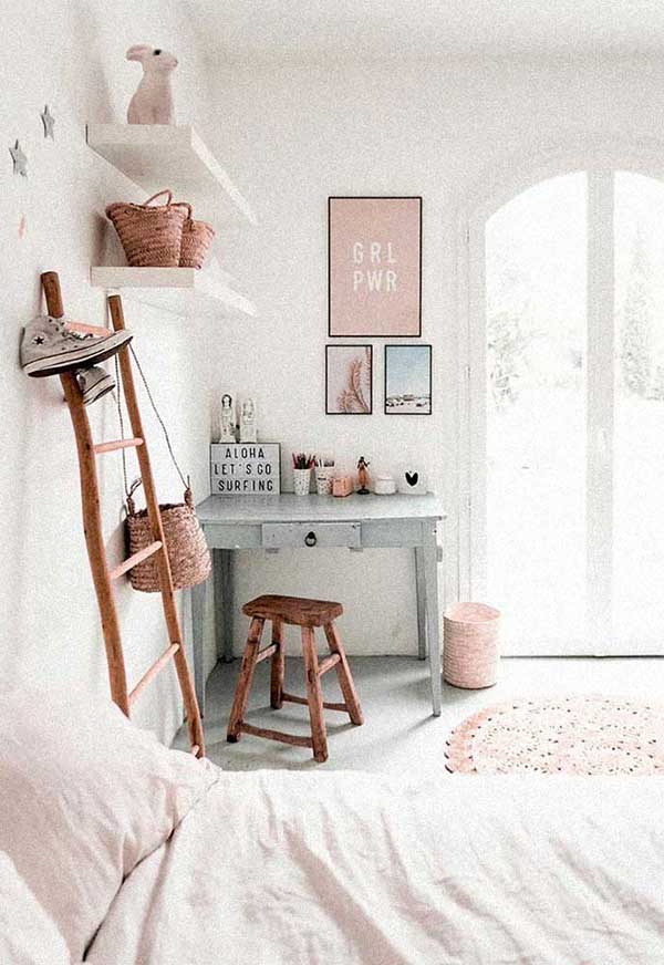 quadros para quarto grl pwr O quadro que traz a mensagem "girl power" se destaca nesse quarto tumblr feminino