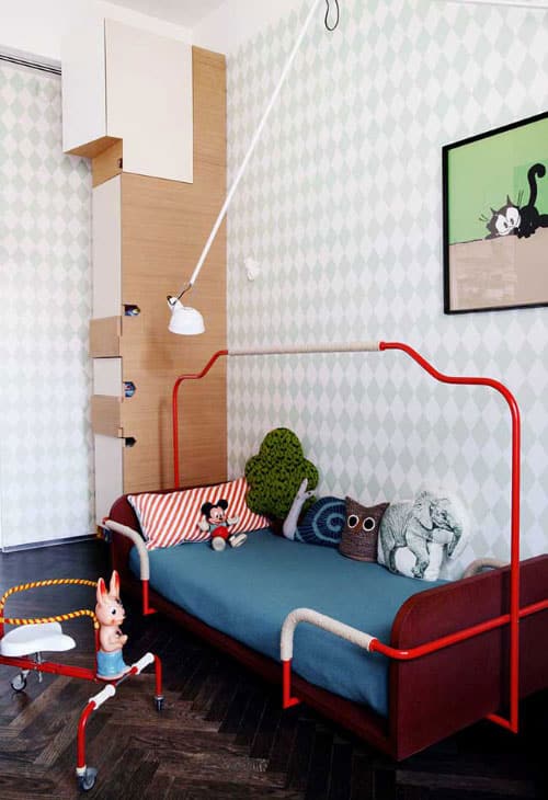 inspiracao desenhos antigos Decoração estilo vintage também fica interessante para quarto de meninos. Os elementos aqui são retirados de desenhos de mais de 50 anos atrás