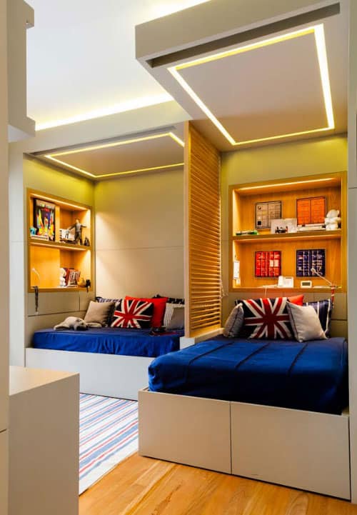 para irmaos Esse quarto parece ser espelhado, mas trata-se de projeto planejado para irmãos