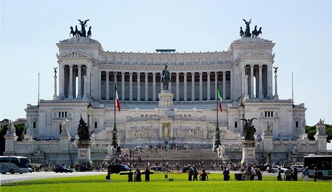 Na Italia 2 Construções turísticas da Europa.