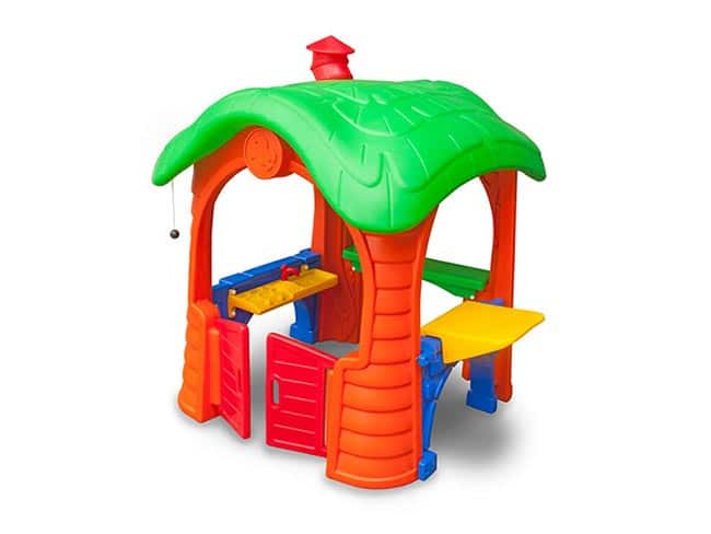 Casinha de plástico para crianças.