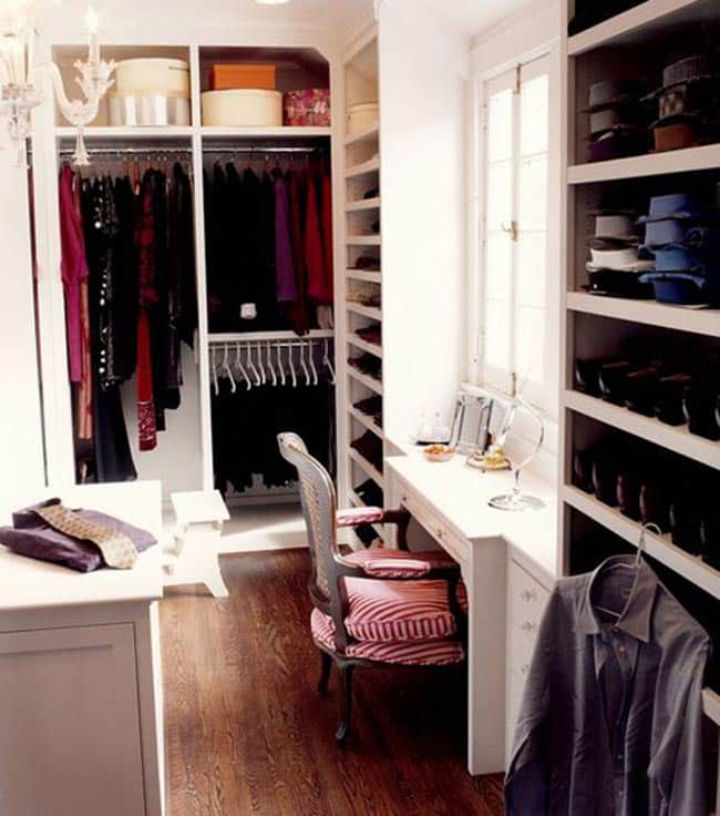 Closets Planejados com penteadeira 9