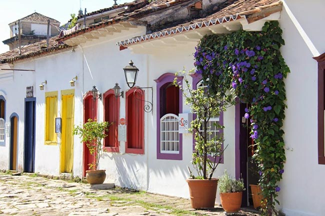 janelas e portas coloridas janelas e portas coloridas
