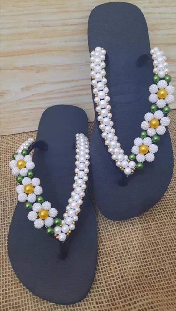 chinelo com perolas chinelo com perolas